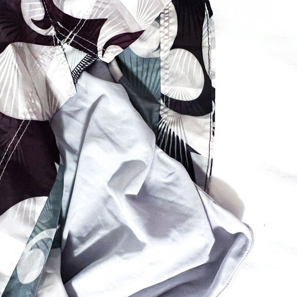 Saucony High Performance Running Shorts Medium - Picture 5 of 12